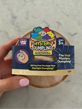 Dumpling Mystery Starlight VIRAL Edition Toy - Multicolor